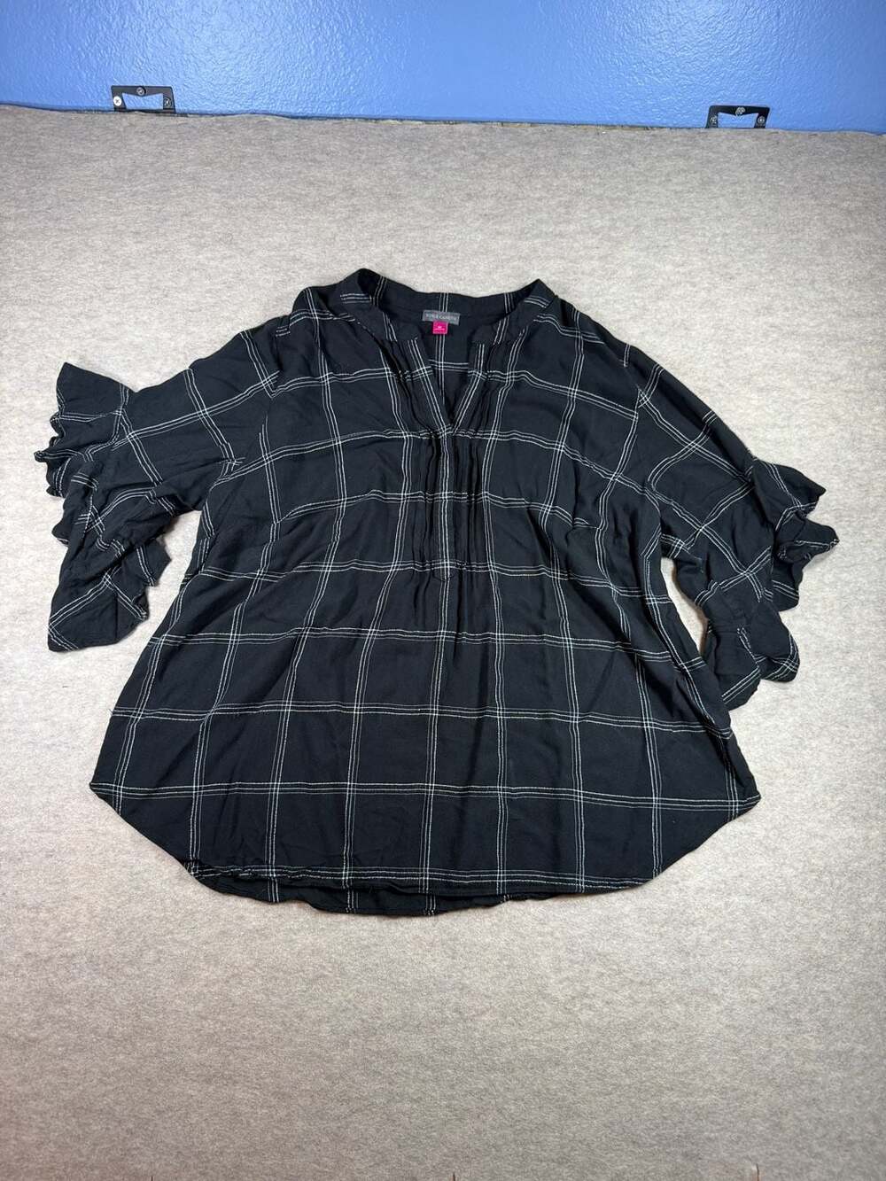Vince Camuto Black and White Plaid Flutter Sleeve Blouse